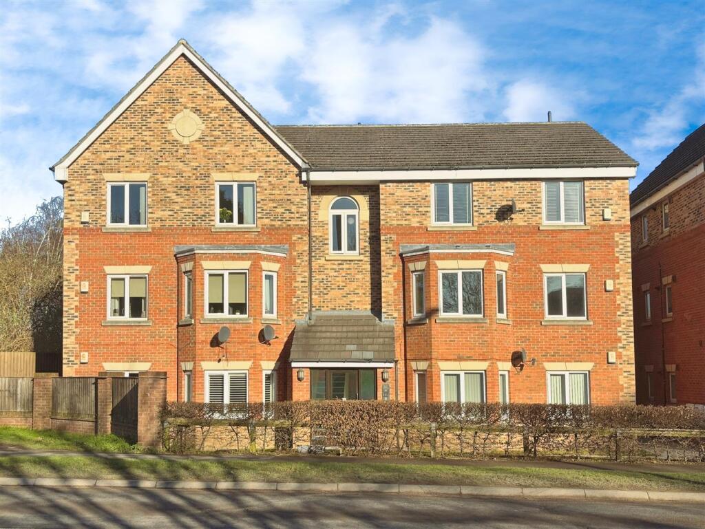 Main image of property: Braeburn House,Bawtry Road,Doncaster