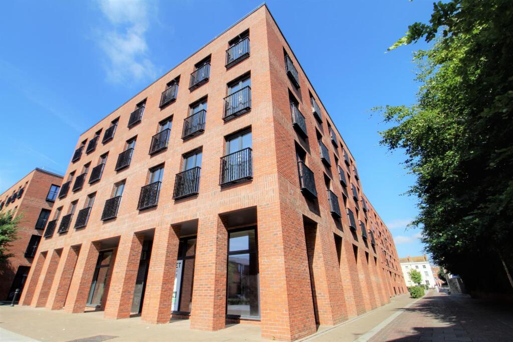 Main image of property: Friars Orchard, Gloucester