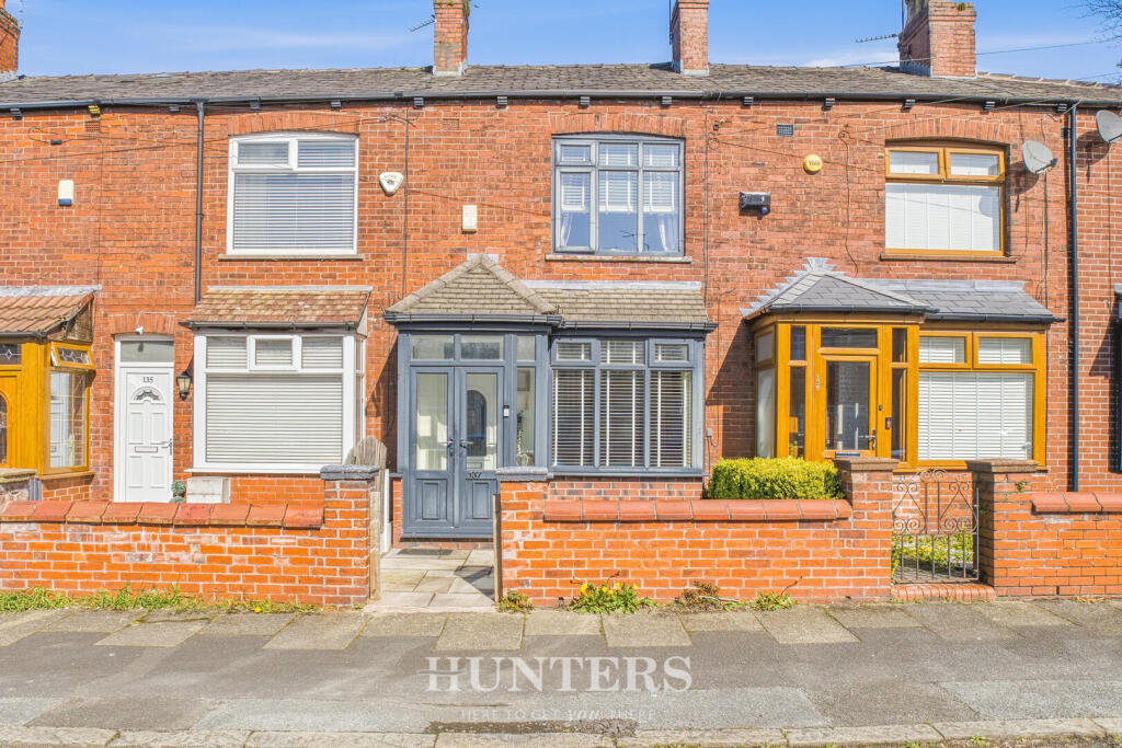 Main image of property: Green Street, Middleton, M24