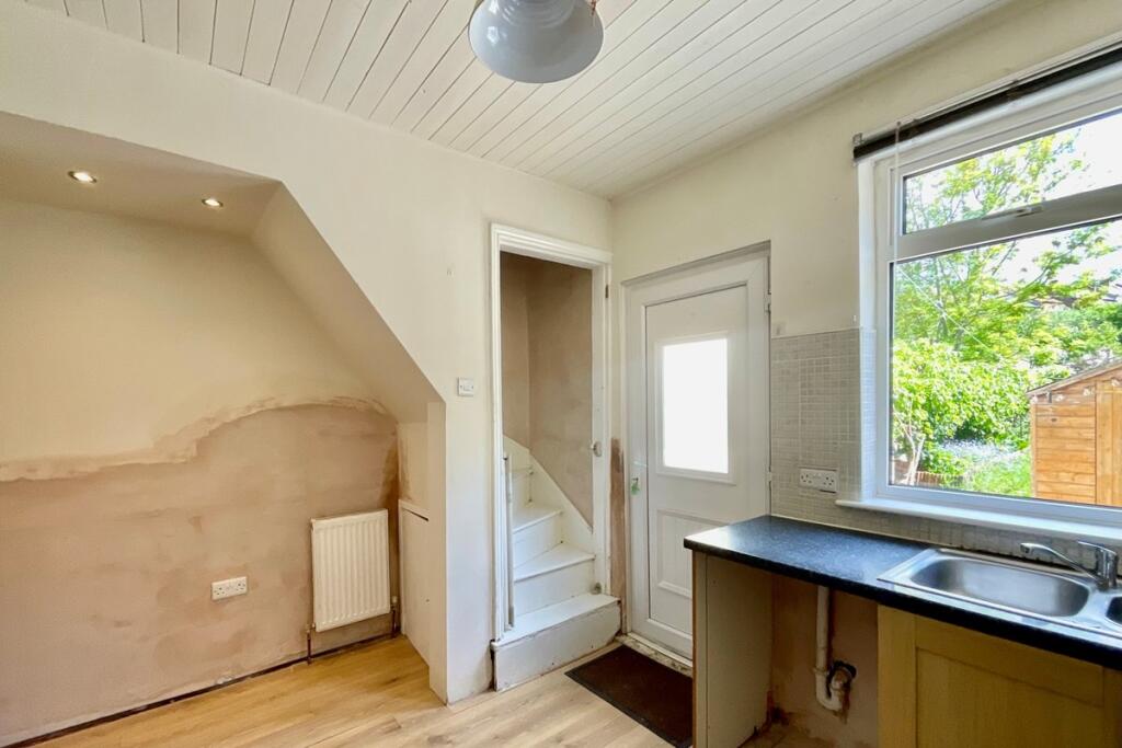House in Sheffield, Wybourn - More