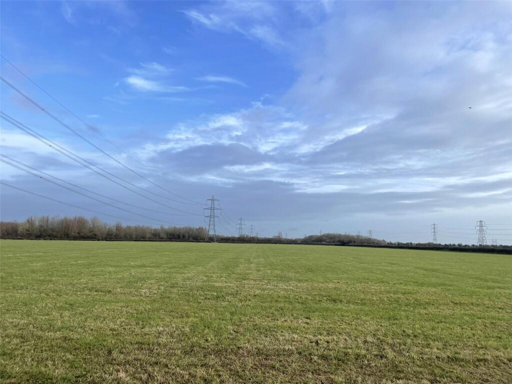 Main image of property: Rogiet, Caldicot, NP26