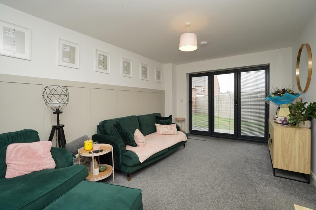 House in Nottingham - View 3