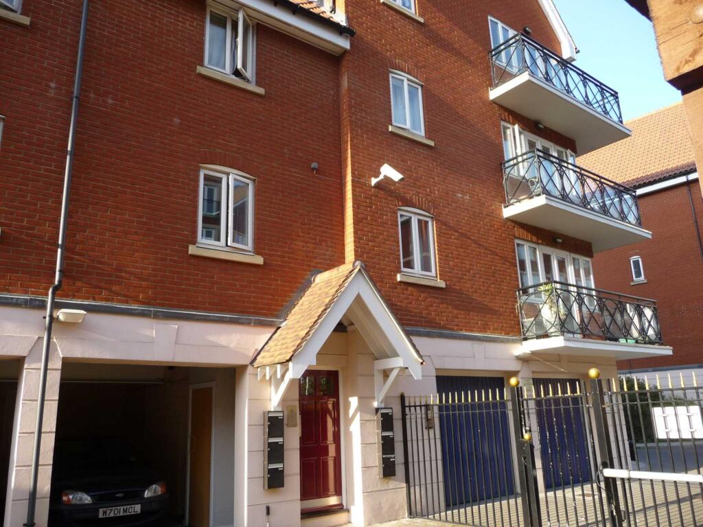 Main image of property: Neptune Square