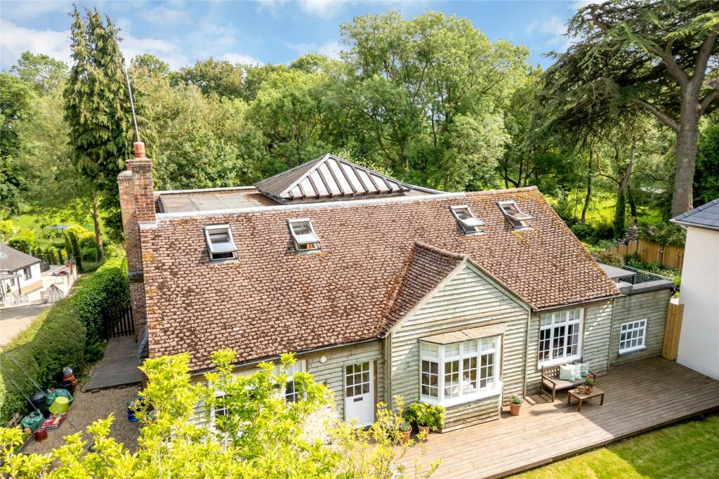 5-bed detached on Little Barnsdale, Oakham, £1,250,000