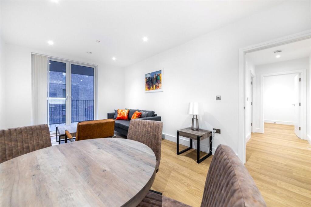 Apartment in Birmingham, Chinese Quarter, Digbeth - View 4