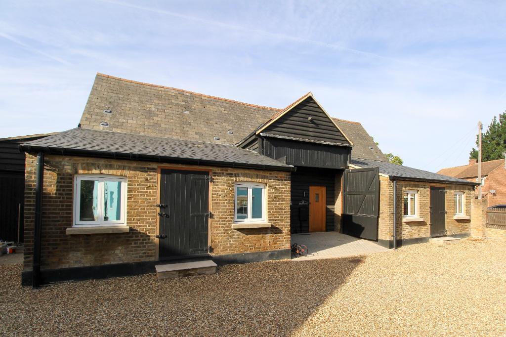 Main image of property: Harmondsworth Lane, Sipson, West Drayton, Middlesex, UB7 0JQ