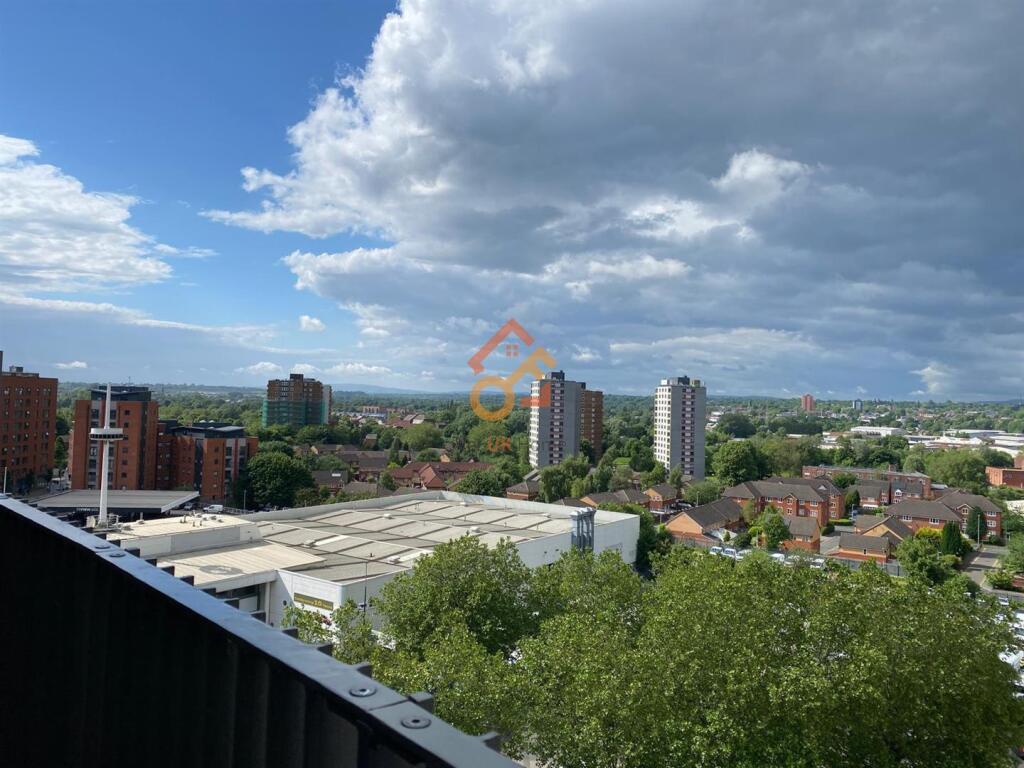 Apartment in Manchester - View 4
