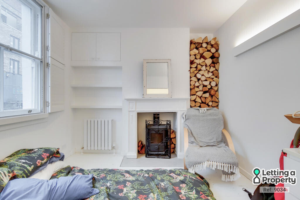 House in London - View 5