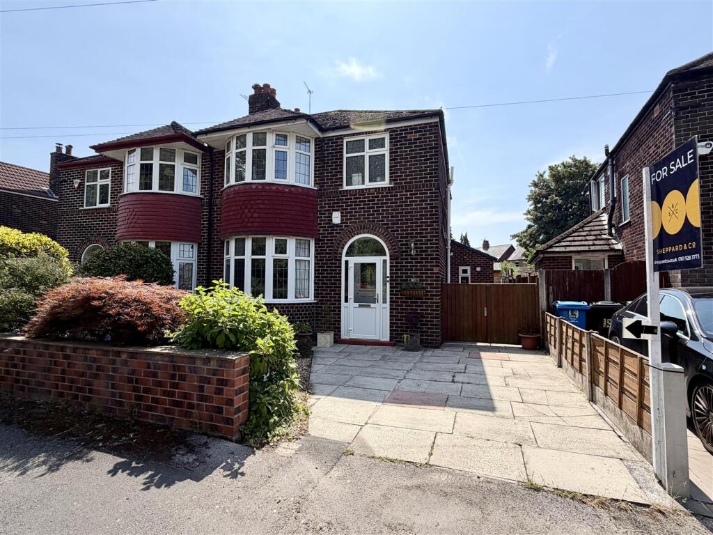 Main image of property: De Quincey Road, West Timperley, Altrincham