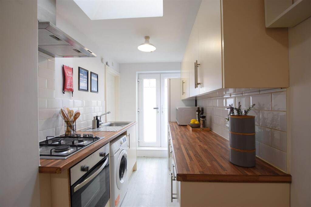 House in Lincoln, New Boultham - View 3