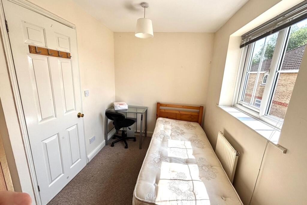House in Runnymede, Ripley Springs, Egham - View 4