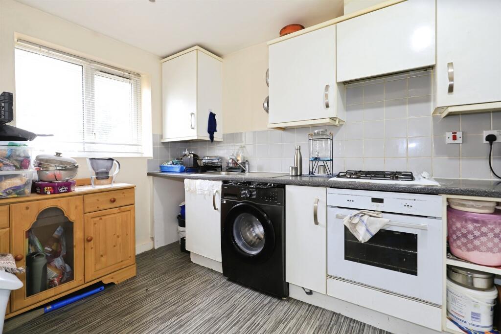 House in Wolverhampton, West Midlands - View 4