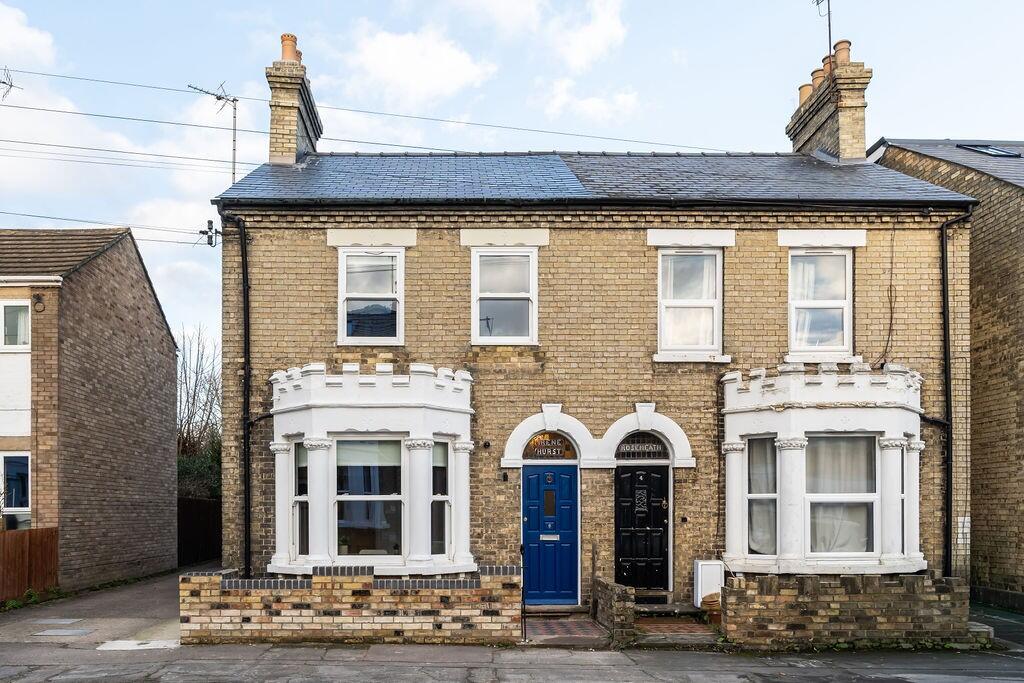 Main image of property: Romsey Road, Cambridge CB1