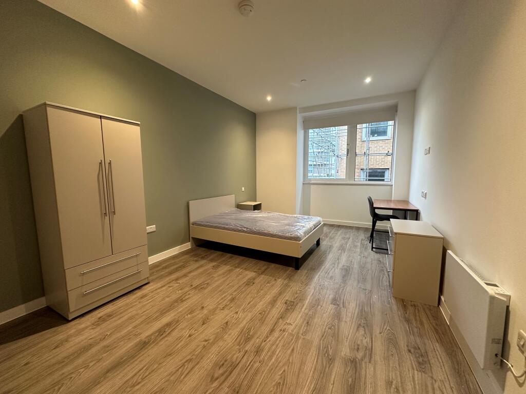 Main image of property: Central Southampton