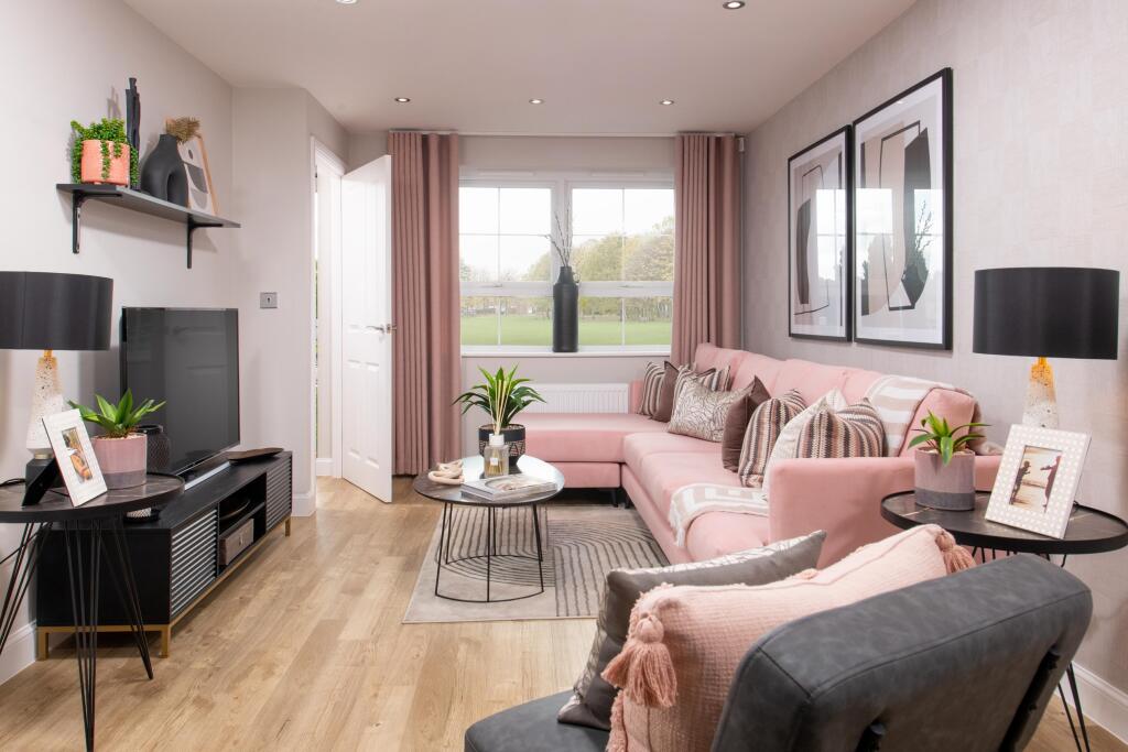 Owl Lane, Dewsbury, West Yorkshire, 
WF12 7RQ photo 4