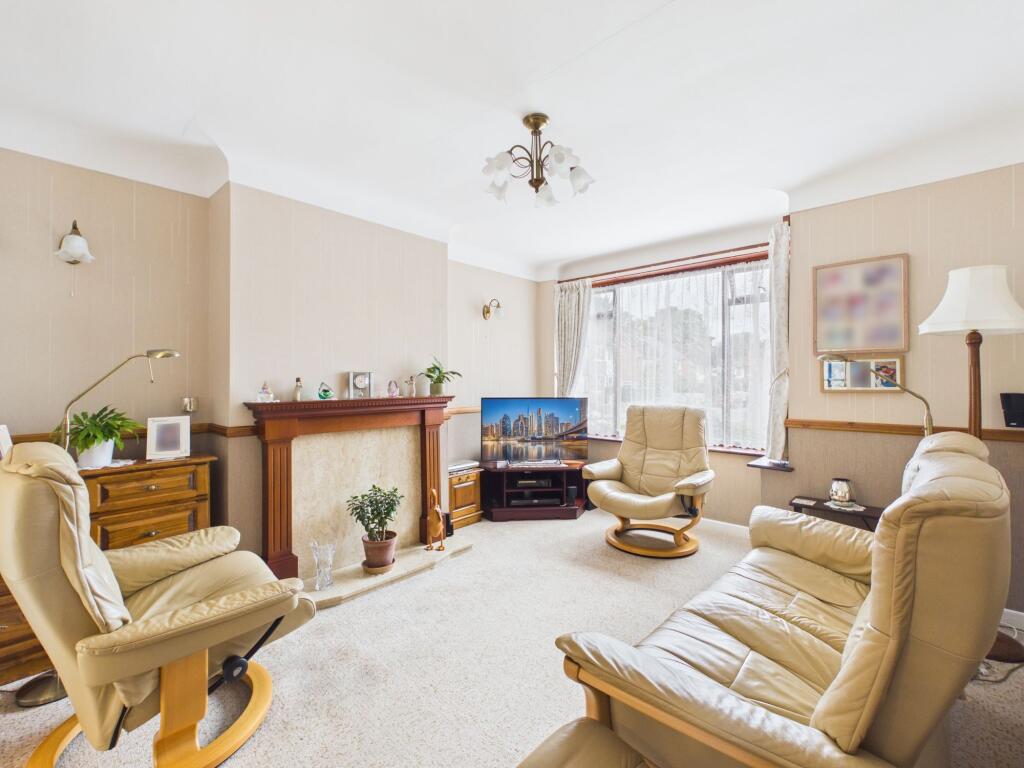 House in West Lancashire, Aughton Park, Ormskirk - View 3