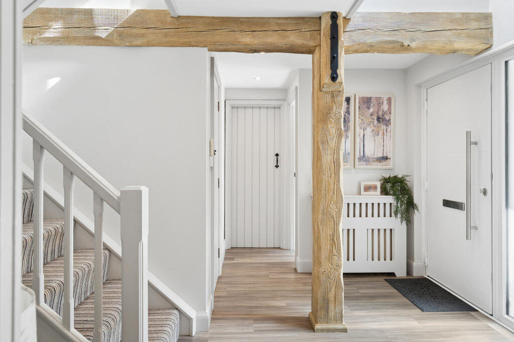 House in Dacorum, Berkhamsted - View 5