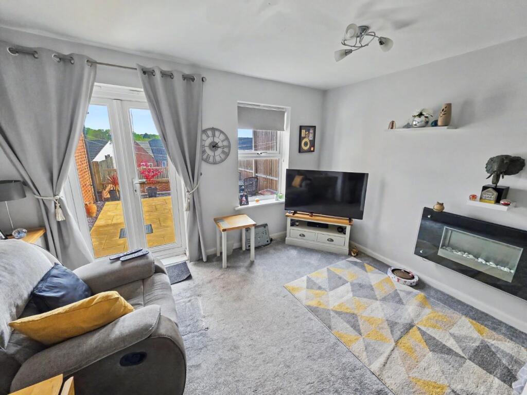 House in Rugby, New Bilton - View 2