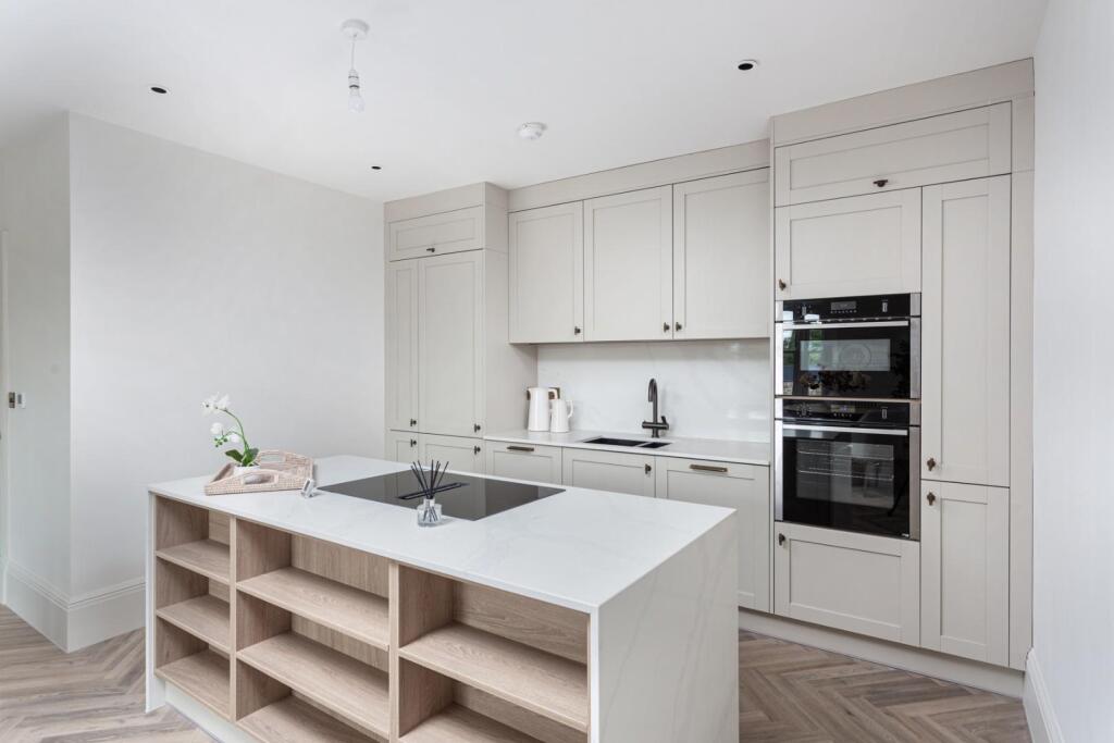 Apartment in York - View 3