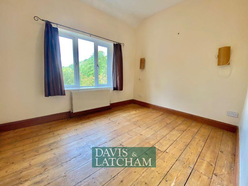 Additional image 4 of Copheap Lane, Warminster