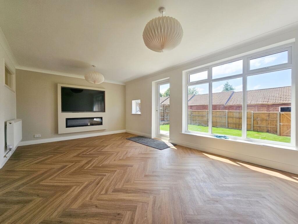 Tulyar Walk, Newmarket, CB8 - View 2