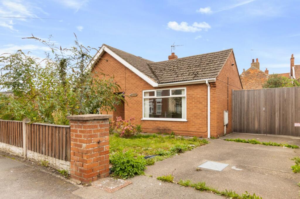 Main image of property: Castledyke West, Barton Upon Humber, North Lincs, DN18