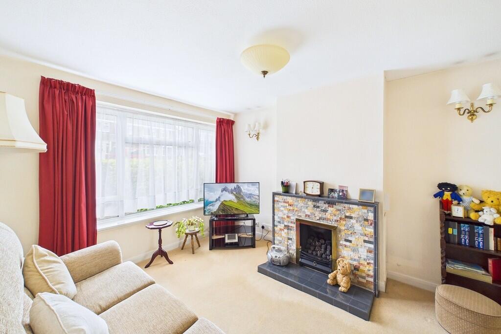 House in Warwick, Whitnash - View 2
