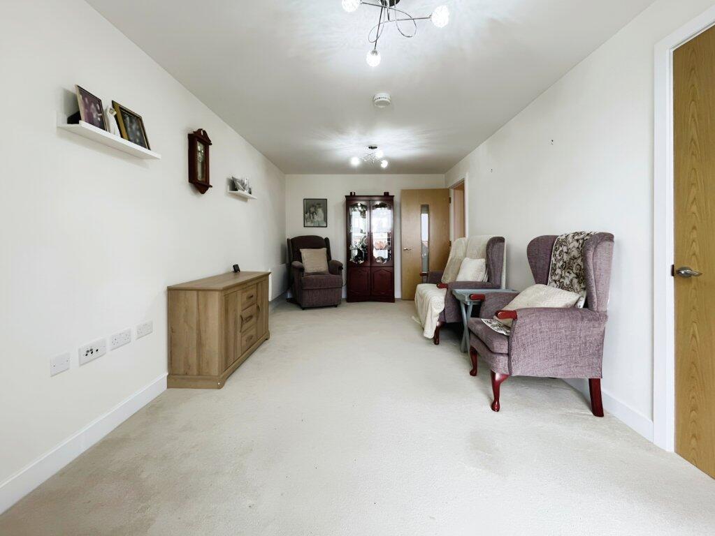 Apartment in Basingstoke and Deane, Basingstoke - View 4