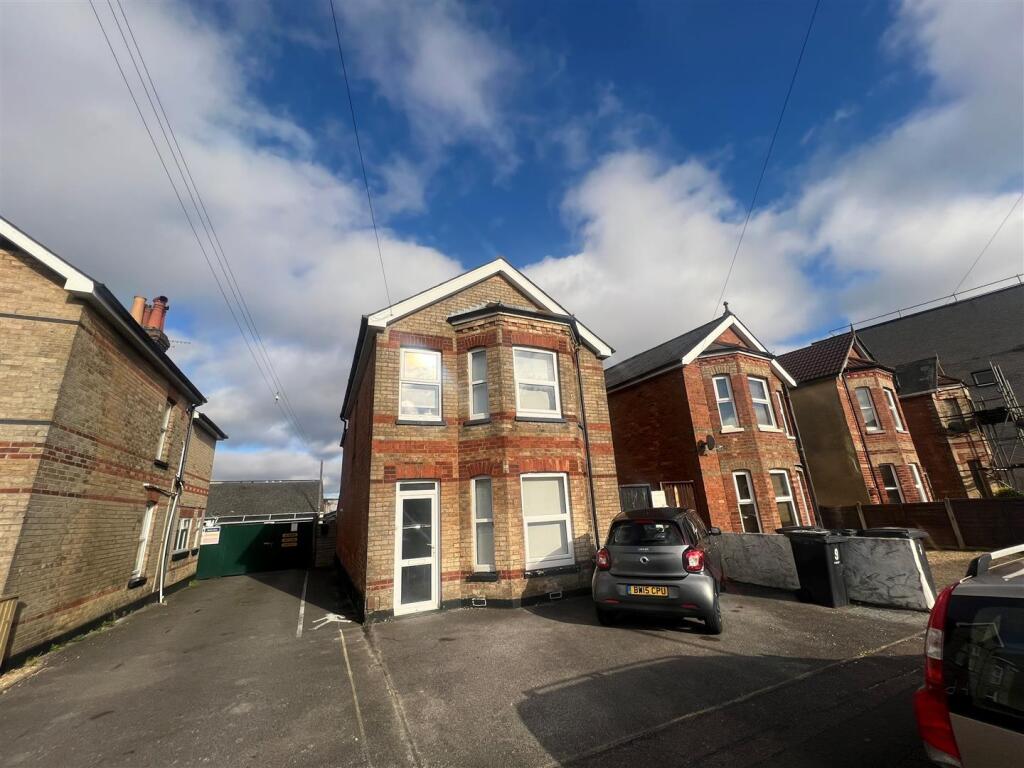 Main image of property: Leslie Road, Winton, Bournemouth