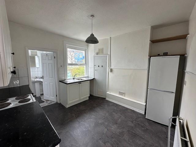 Apartment in Brighton, Queen's Park - View 5