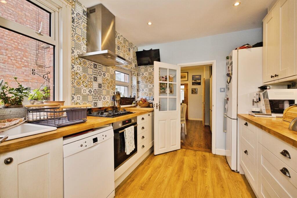 Additional image 5 of Huish, Yeovil