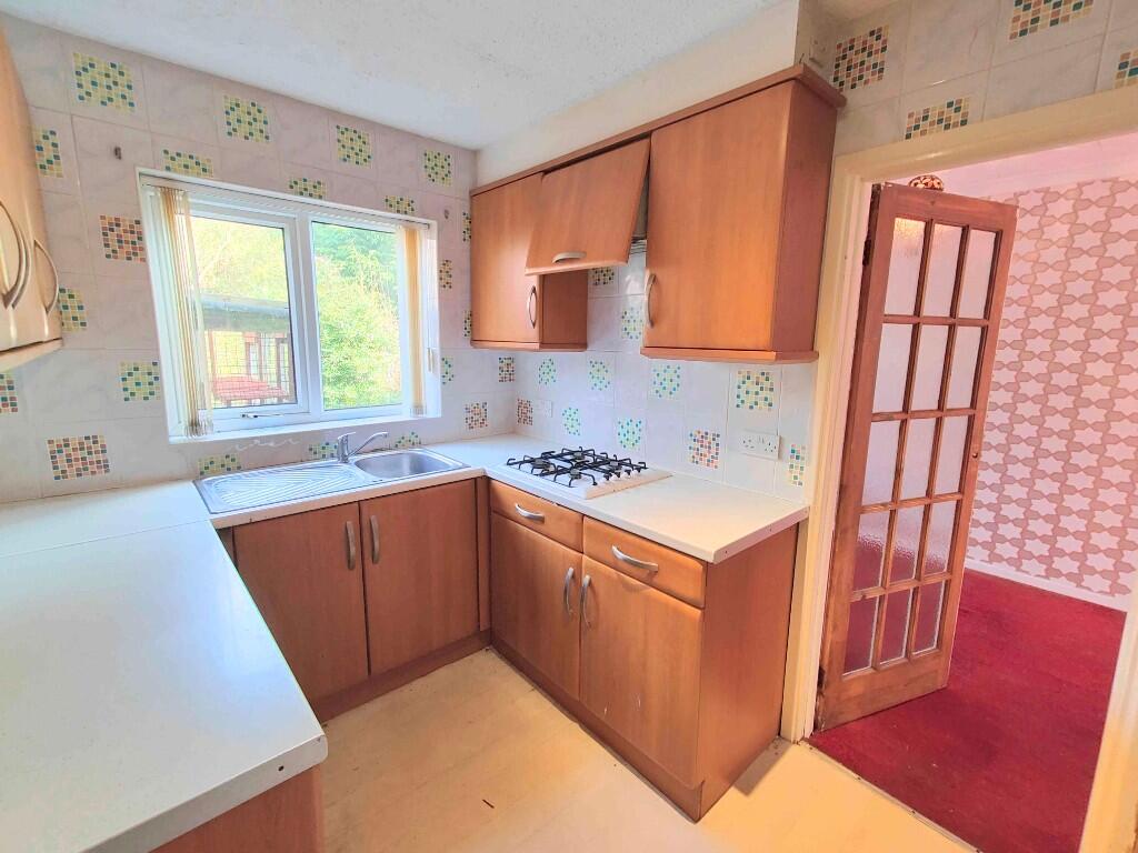 House in Calderdale, Holmes' Terrace, New Pellon - View 3