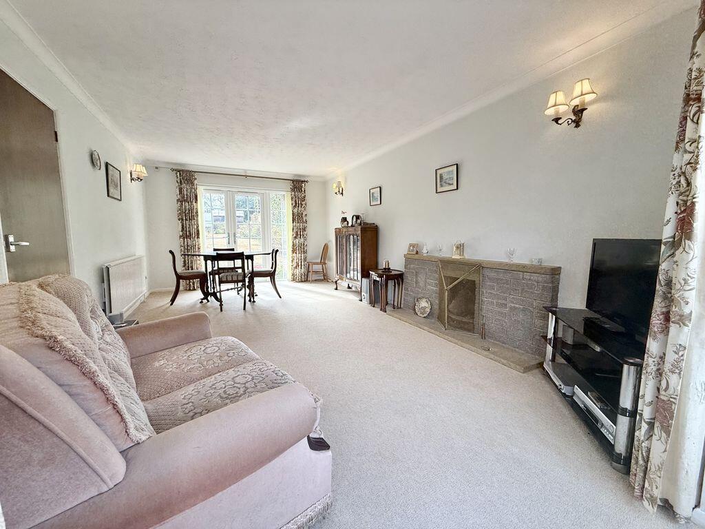 House in Luton, Chalgrave - View 4