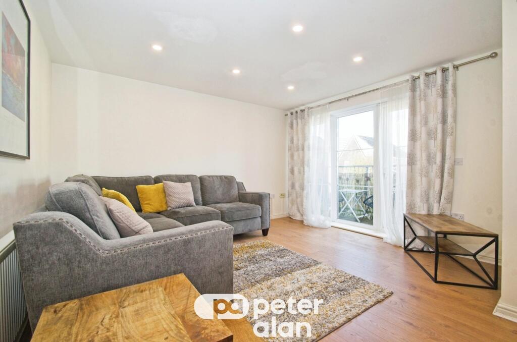 Apartment in Cardiff, Llanishen - View 5