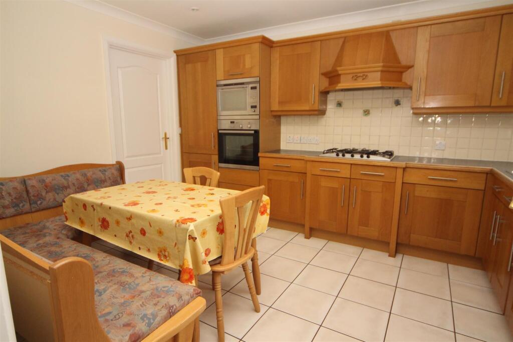 House in Rochester - View 5