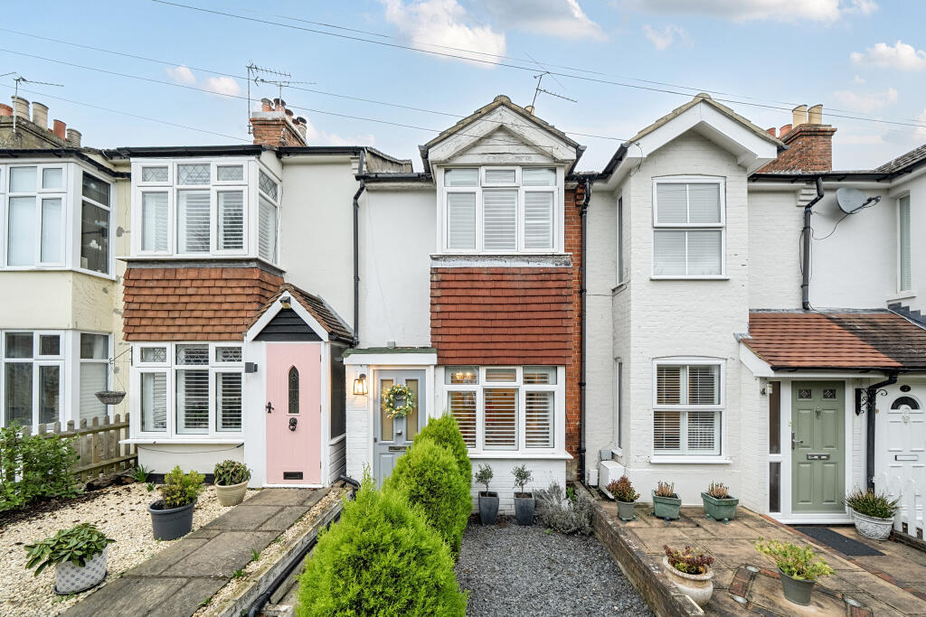 Main image of property: Park Walk, Ashtead