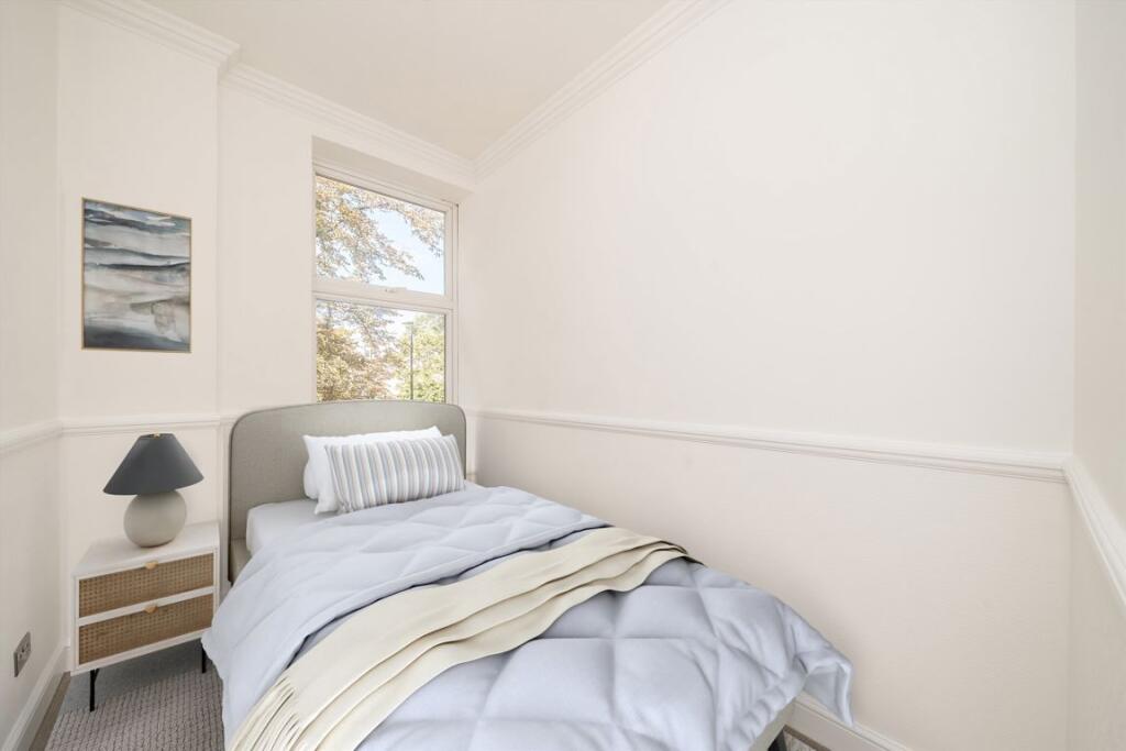 Apartment in London - View 5