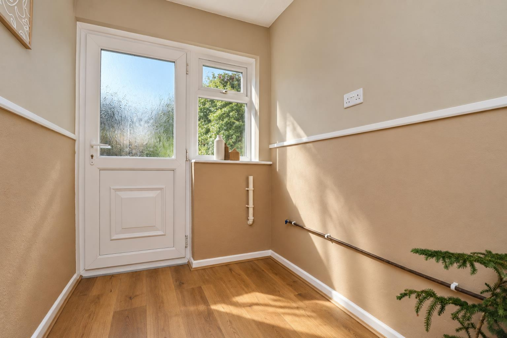 House in Stockton-on-Tees, Roseworth - More