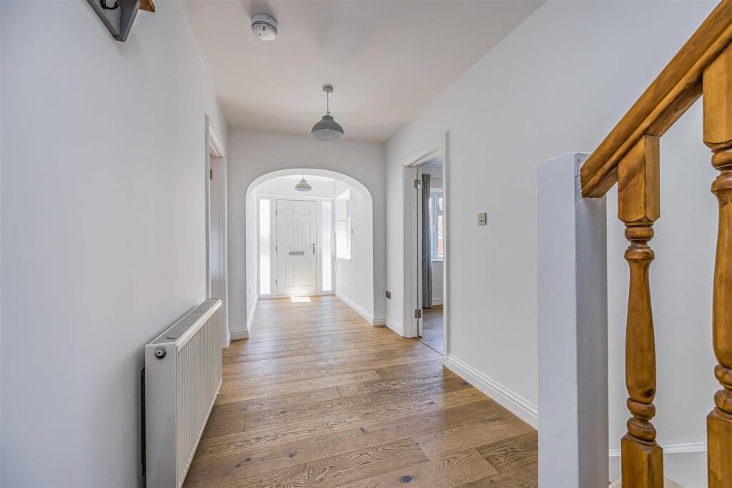 House in Portsmouth - More