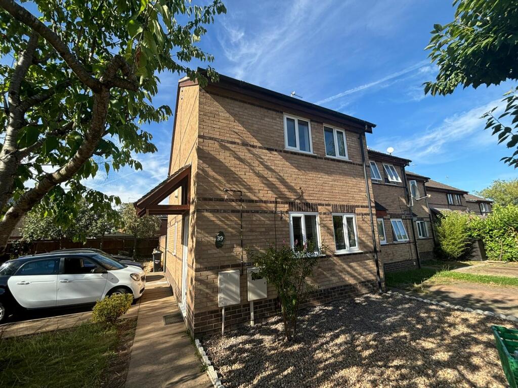 Main image of property: Pankhurst Road, Leicester, LE4 1DX