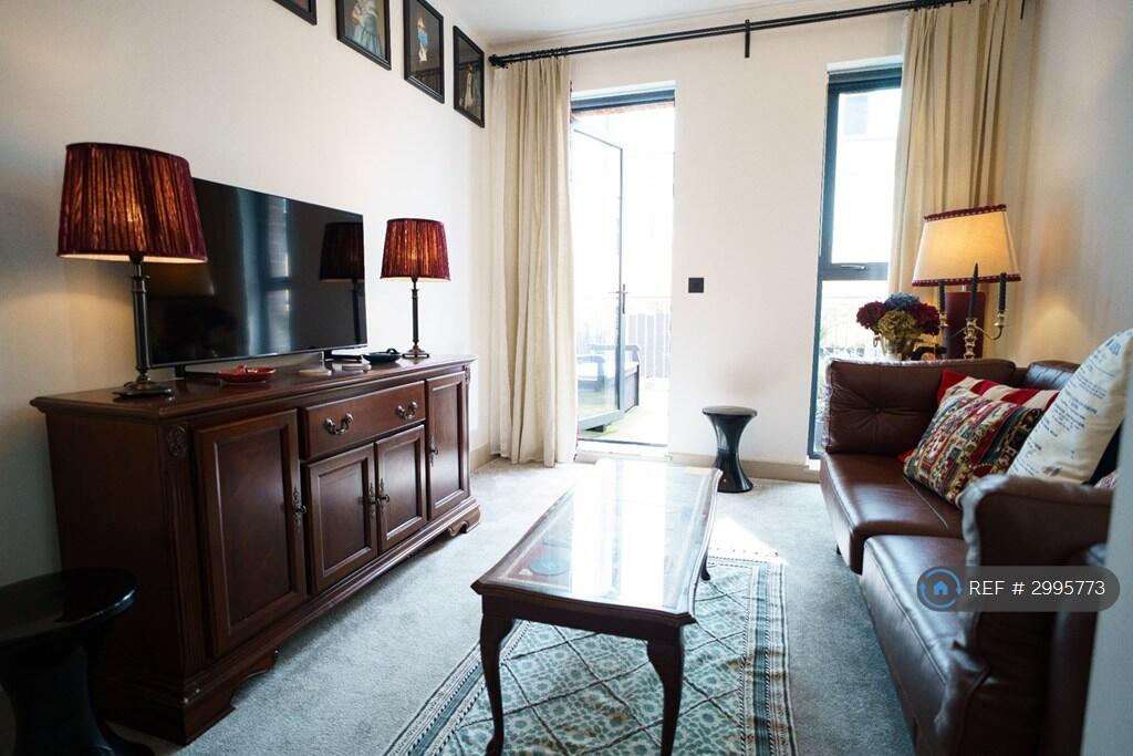 Apartment in Stockport - View 4