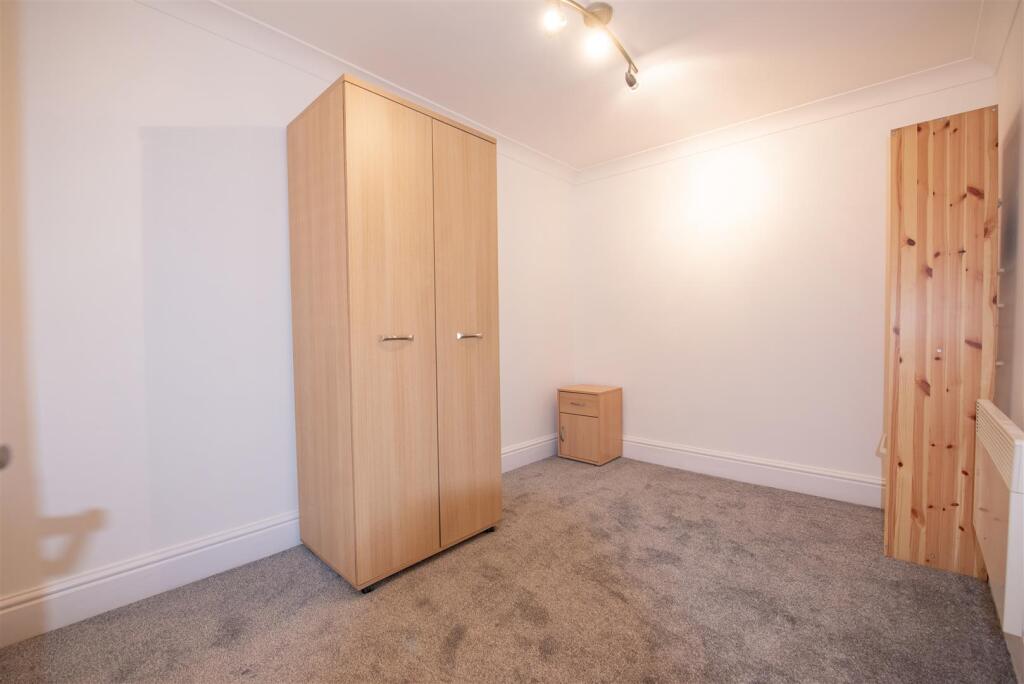 Apartment in York - View 3