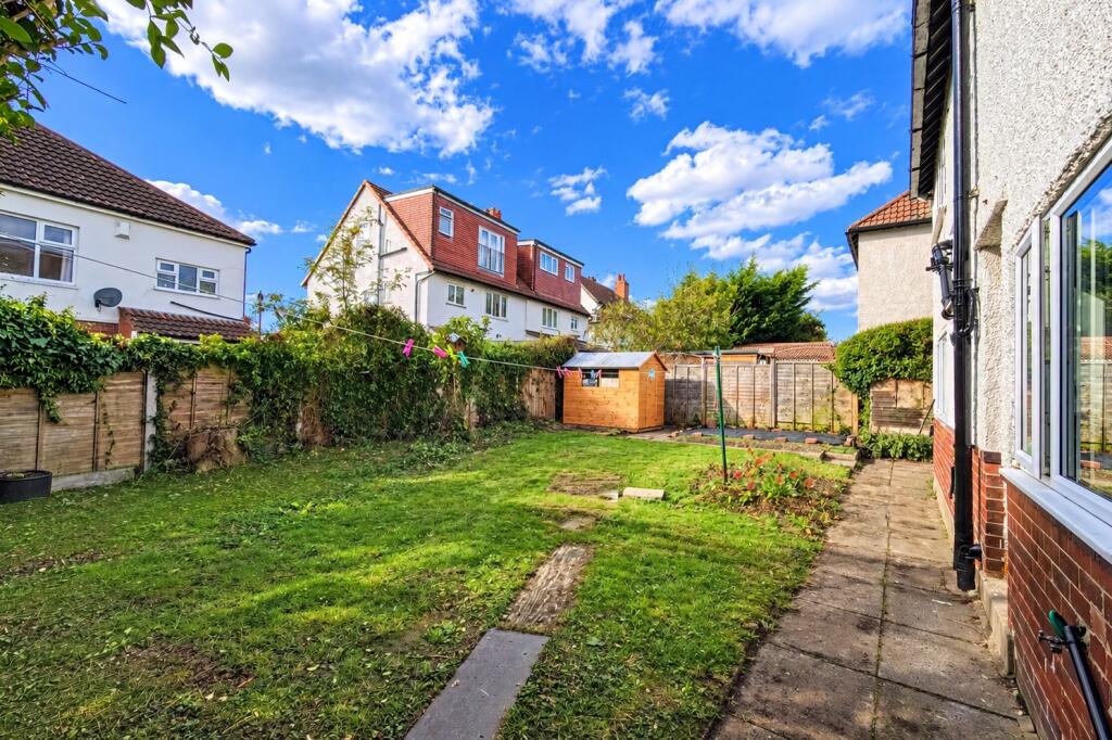 House in Leeds, Park Villas, Roundhay - View 4