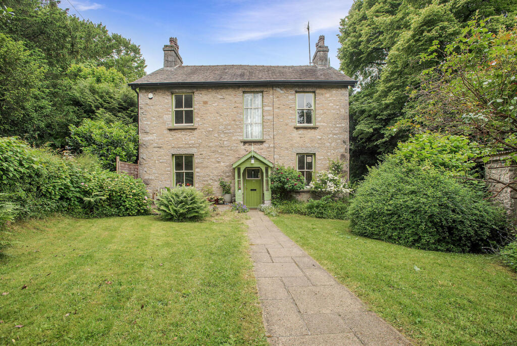 Main image of property: Emesgate Lane, Silverdale, LA5