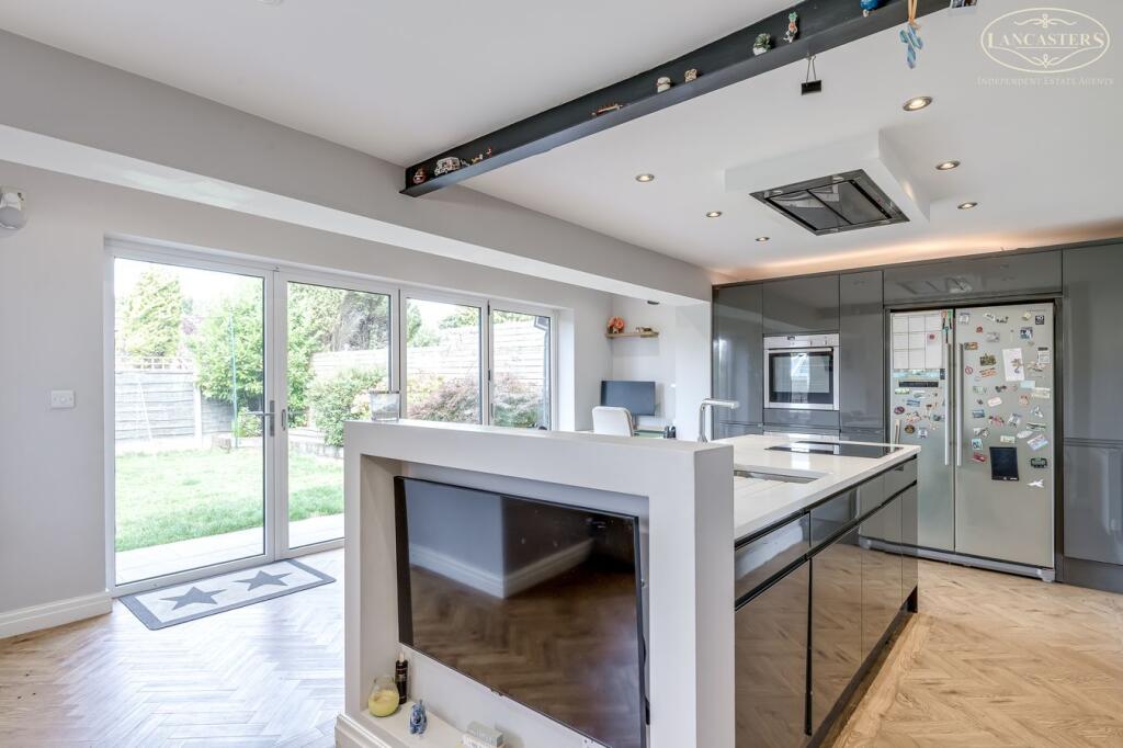 House in Westhoughton, Wingates - More