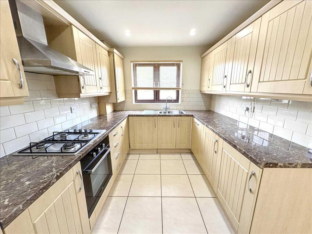 House in Ashfield, Kirkby-in-Ashfield, Annesley - View 4
