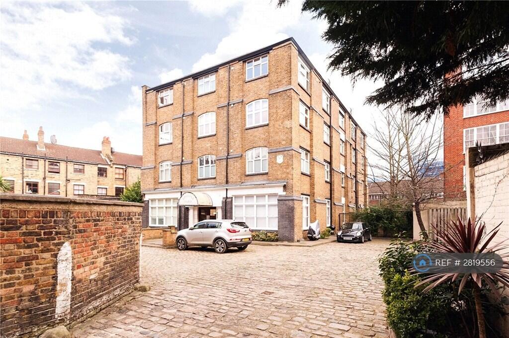 Main image of property: Adelina Grove, London, E1