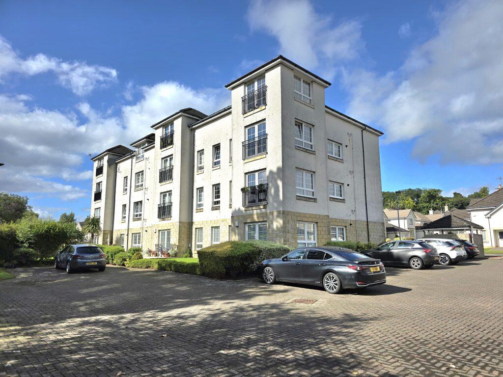 Main image of property: 3 Braid Avenue, Flat 11, Cardross G82 5QF