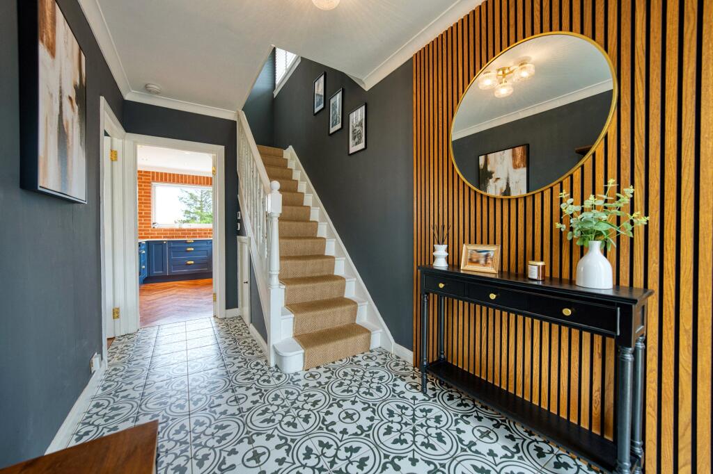 Antonine Road, Bearsden photo 3