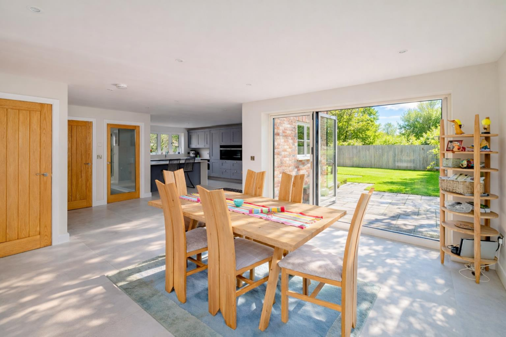 Bridgelands, Clive Avenue, Church Stretton, SY6 7BL photo 3